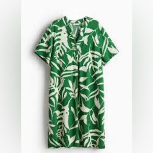 H&M Green and White tropical Patterned shift Dress size xl travel Vaca casual